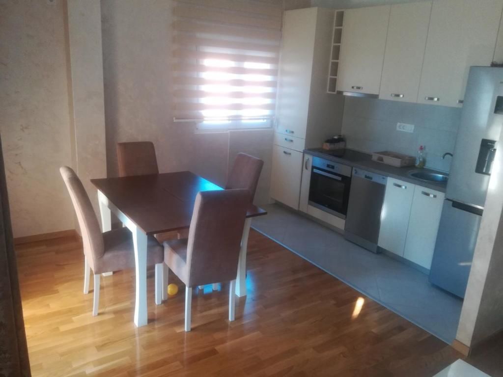 Апартаменты Apartman Luka Цетине